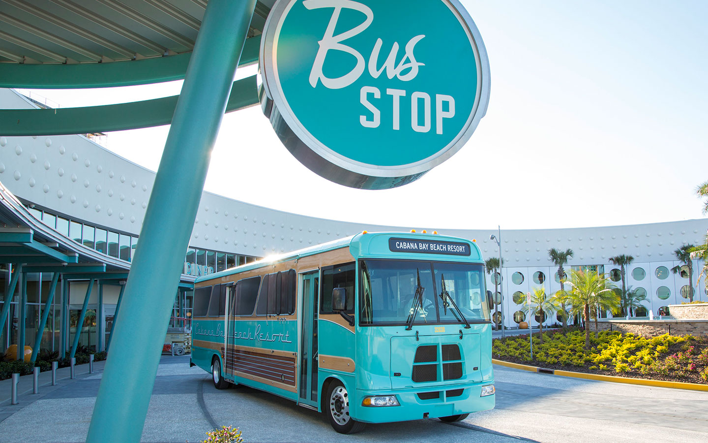 How to get to Universal's Islands of Adventure in Orlando by Bus?