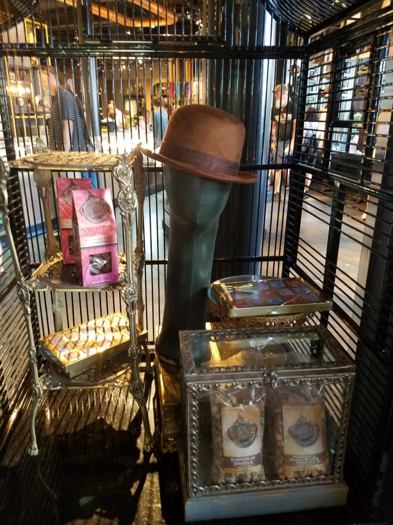 hat display