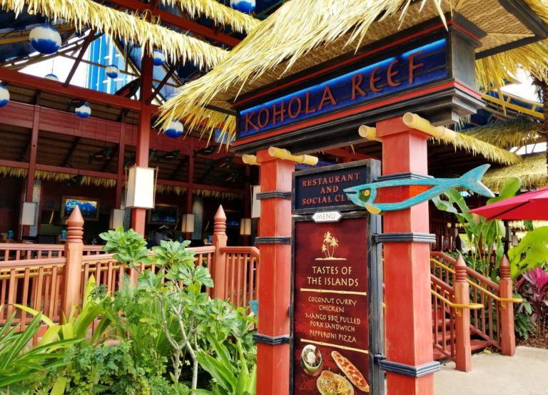 Check Out These Awesome Restaurants at Volcano Bay! - Universal Parks Blog