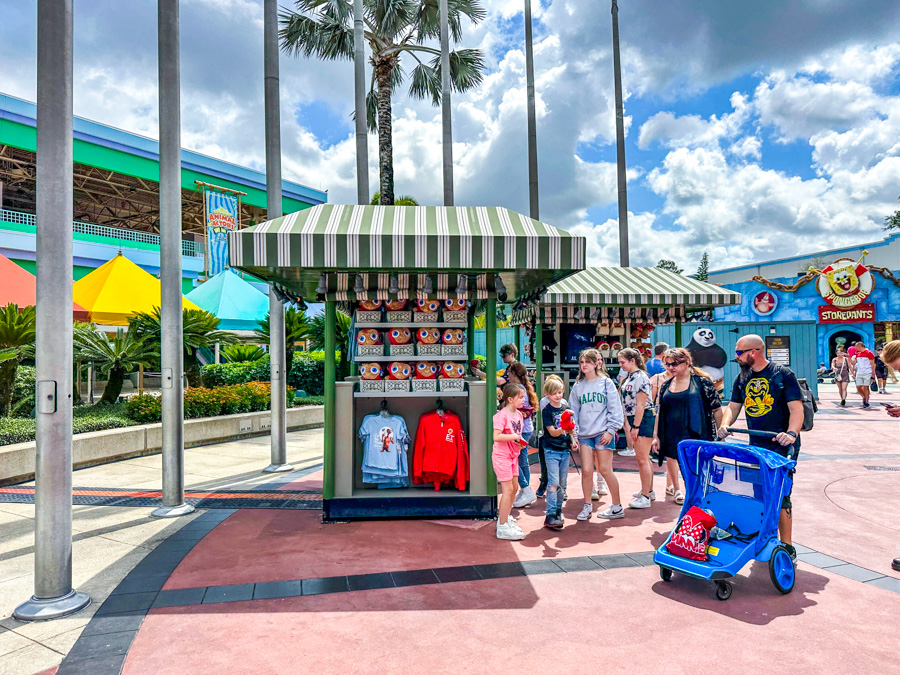 Universal Studios Florida Orlando ET Merchandise Stands Moved Kiosks