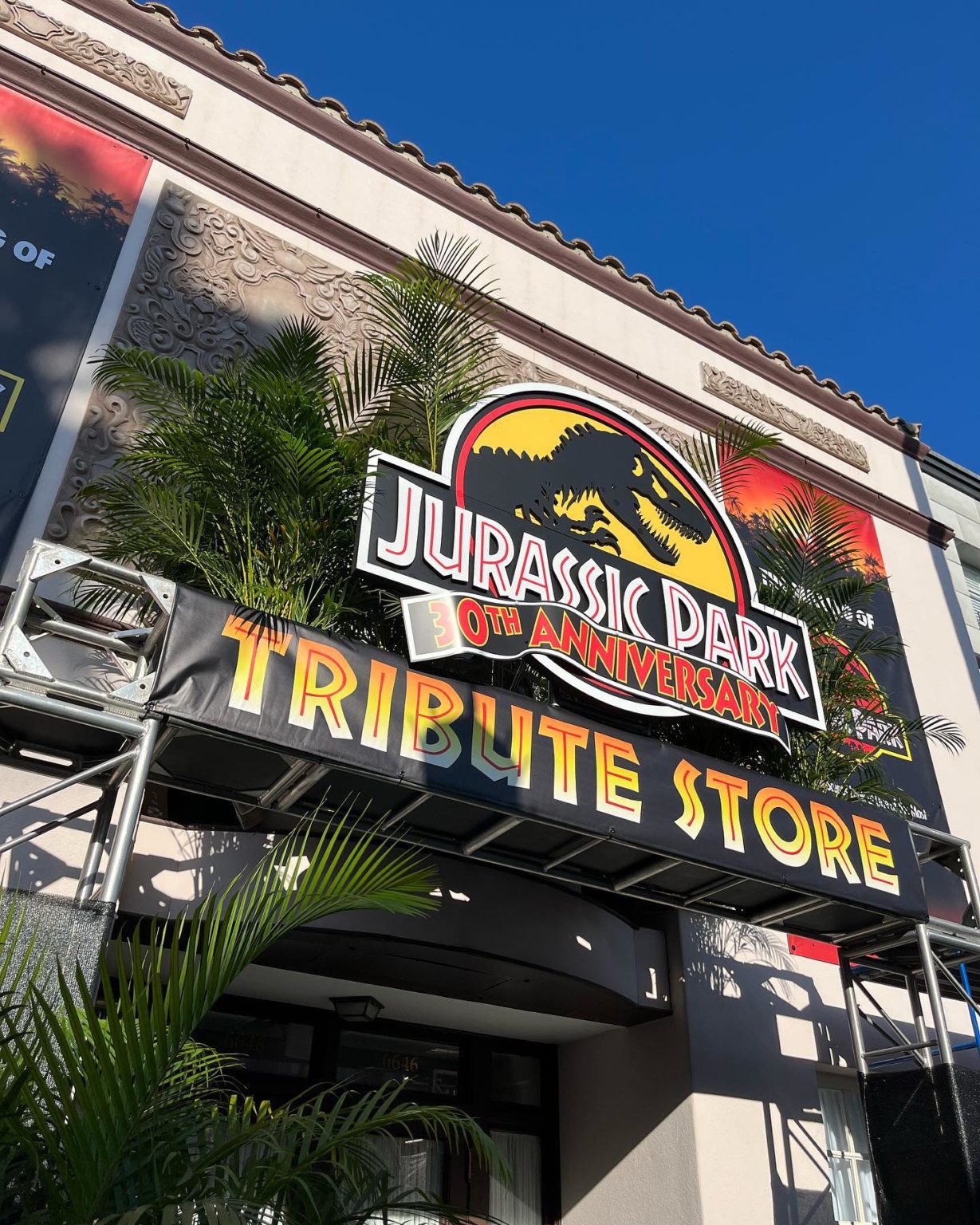 First Look Check out the Jurassic Park Tribute Store Universal Parks