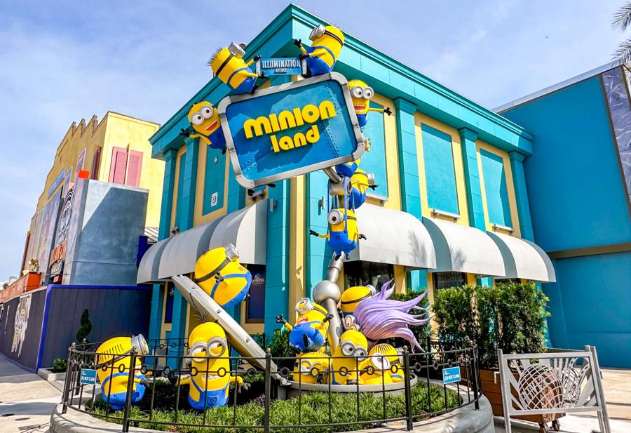 Minion Land Sign Universal Studios Florida Orlando Minions