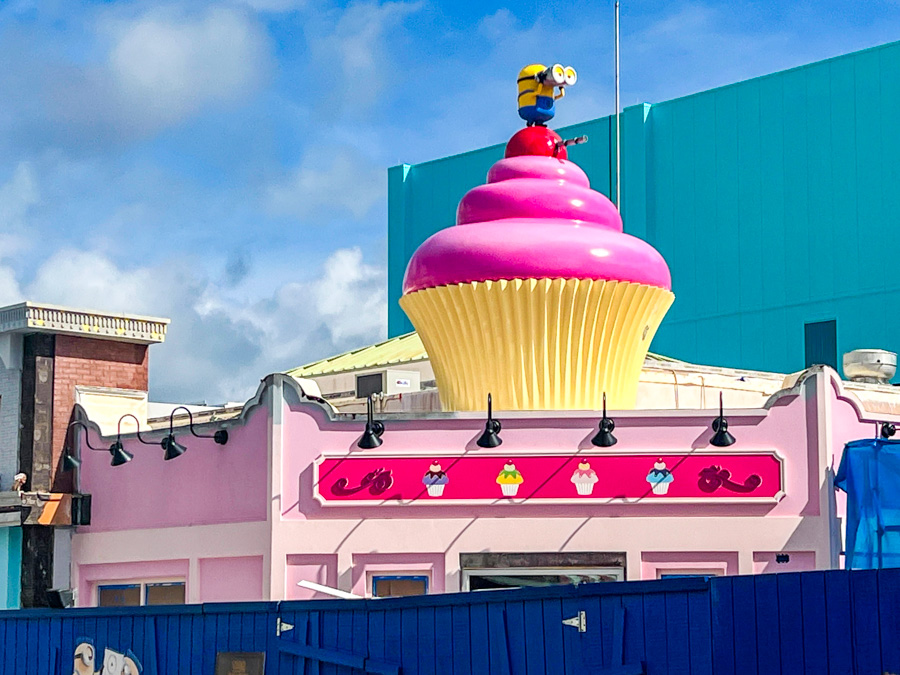 See How Minion Land is Coming Along at Universal Studios Florida ...