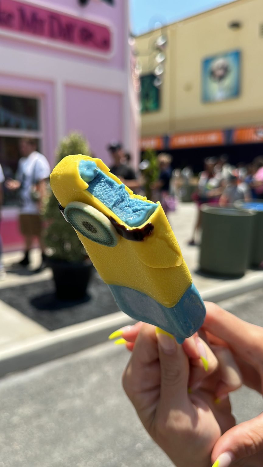 First Look Minion and Gru Specialty Popsicles at Freeze Ray Pops