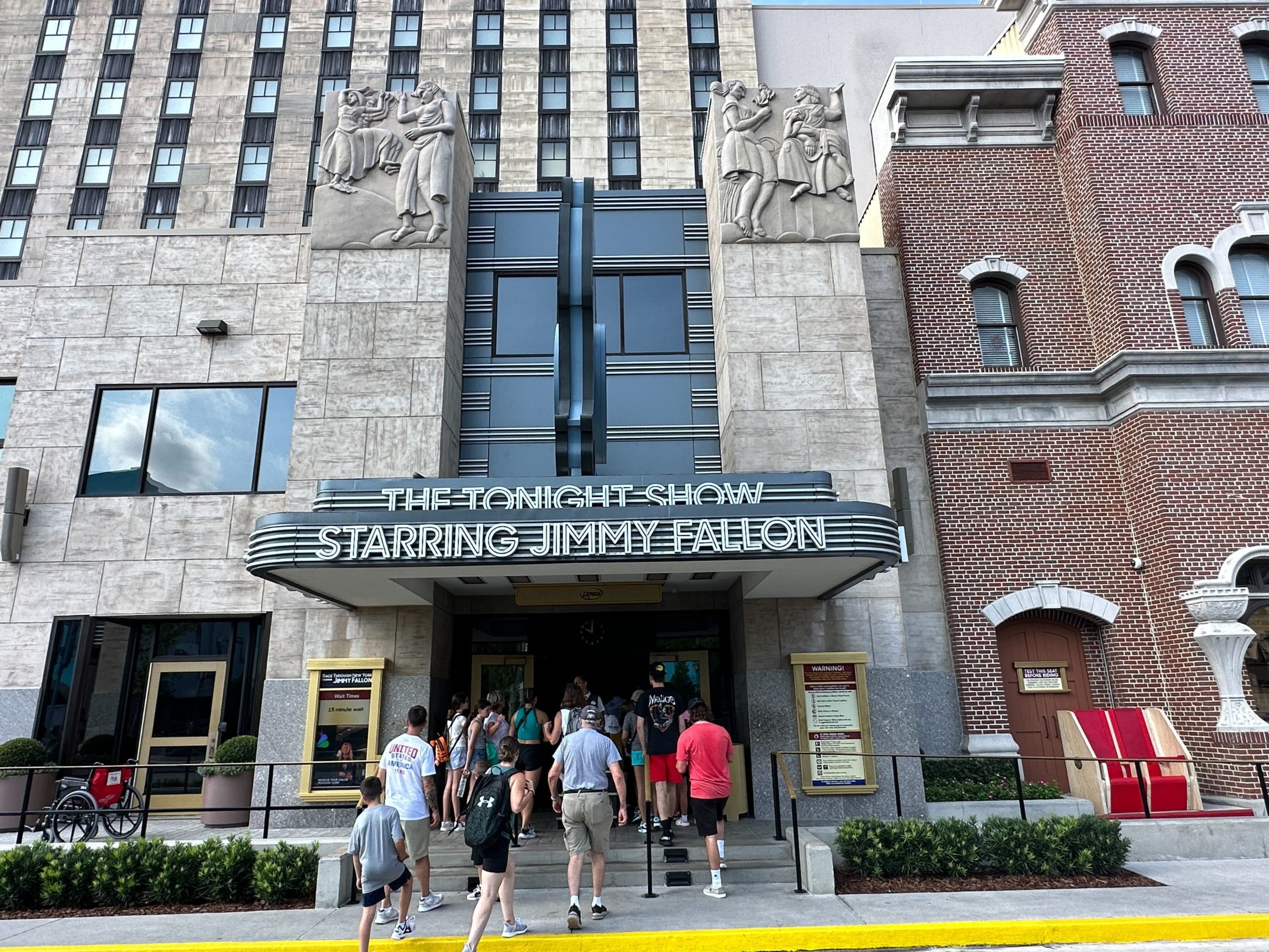 Race Through New York Starring Jimmy Fallon guests entering
