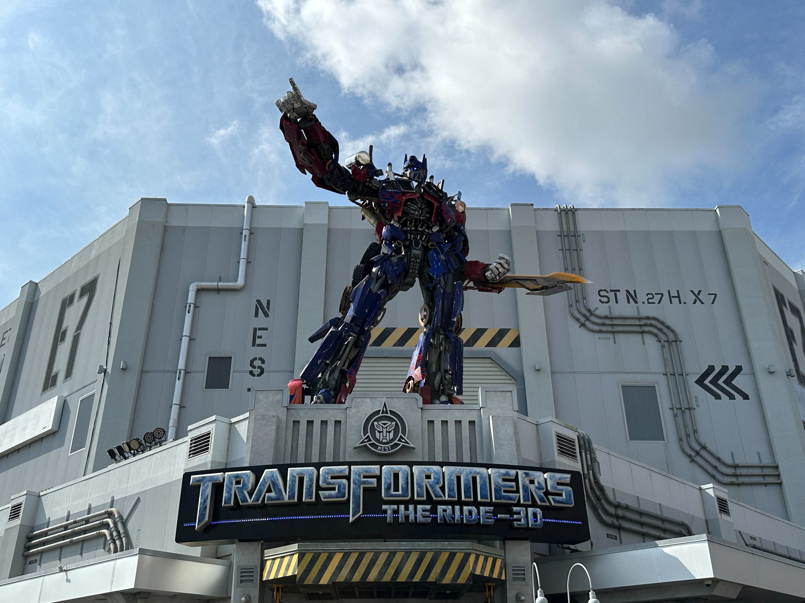 Transformers: The Ride 3D Optimus Prime poses