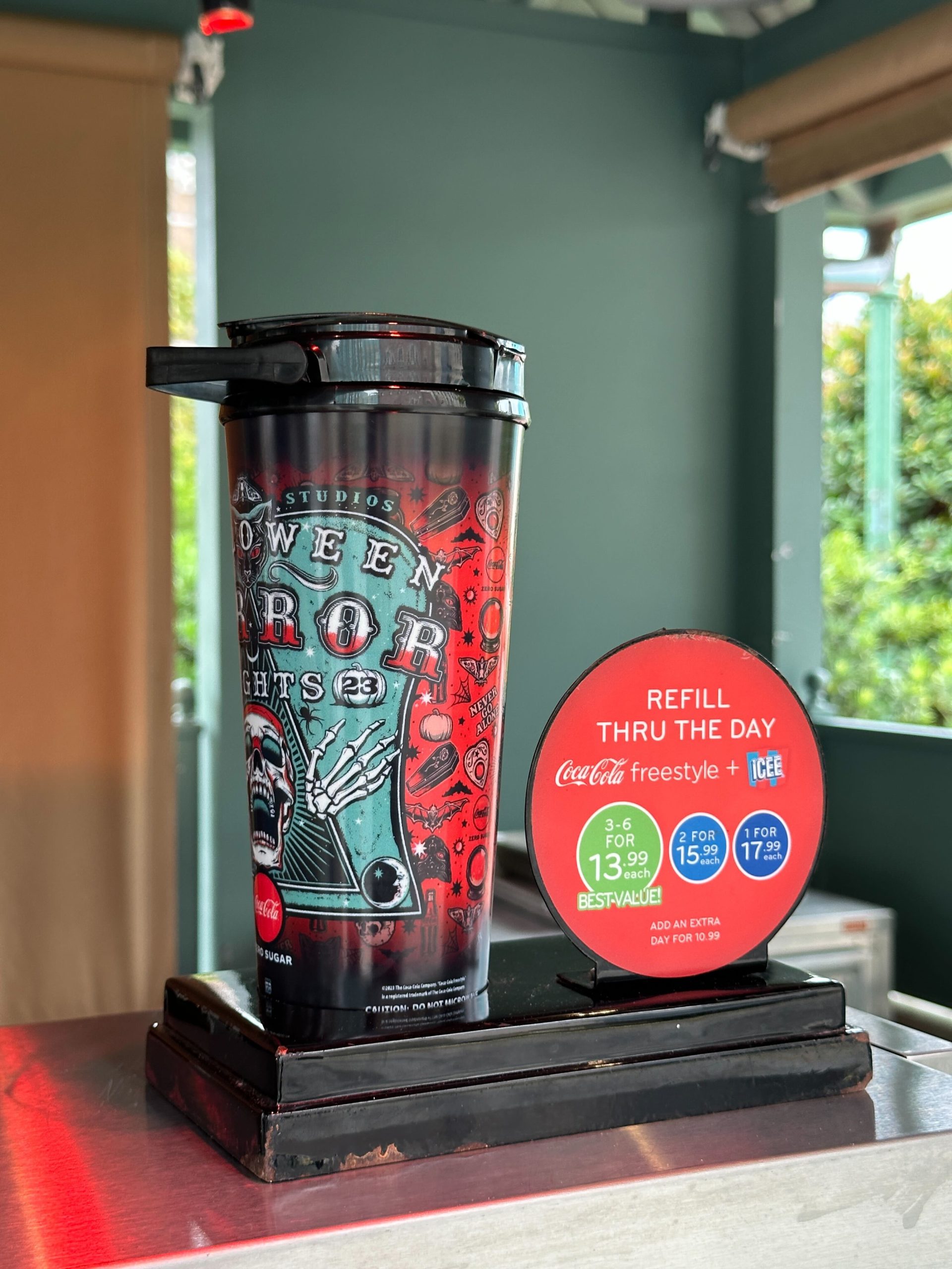 We Have the NEW Halloween Horror Nights Freestyle Cup! Universal