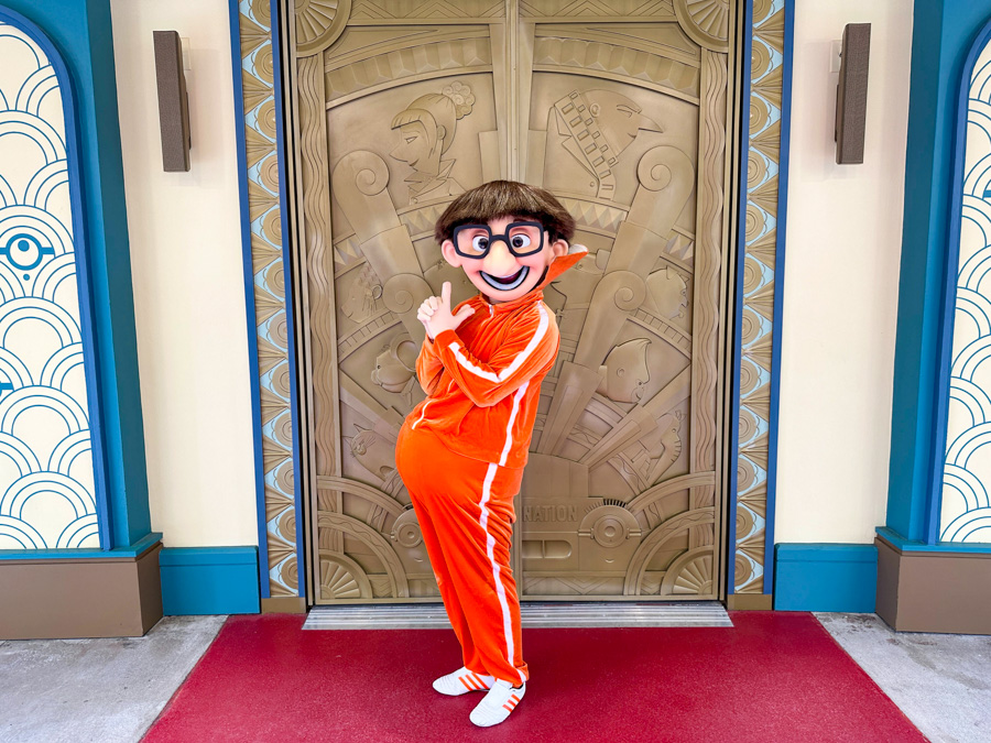Universal Studios Florida Minion Land Vector Meet and Greet Despicable Me